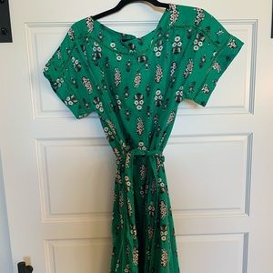 Ann Taylor size 6 midi dress, emerald green linen